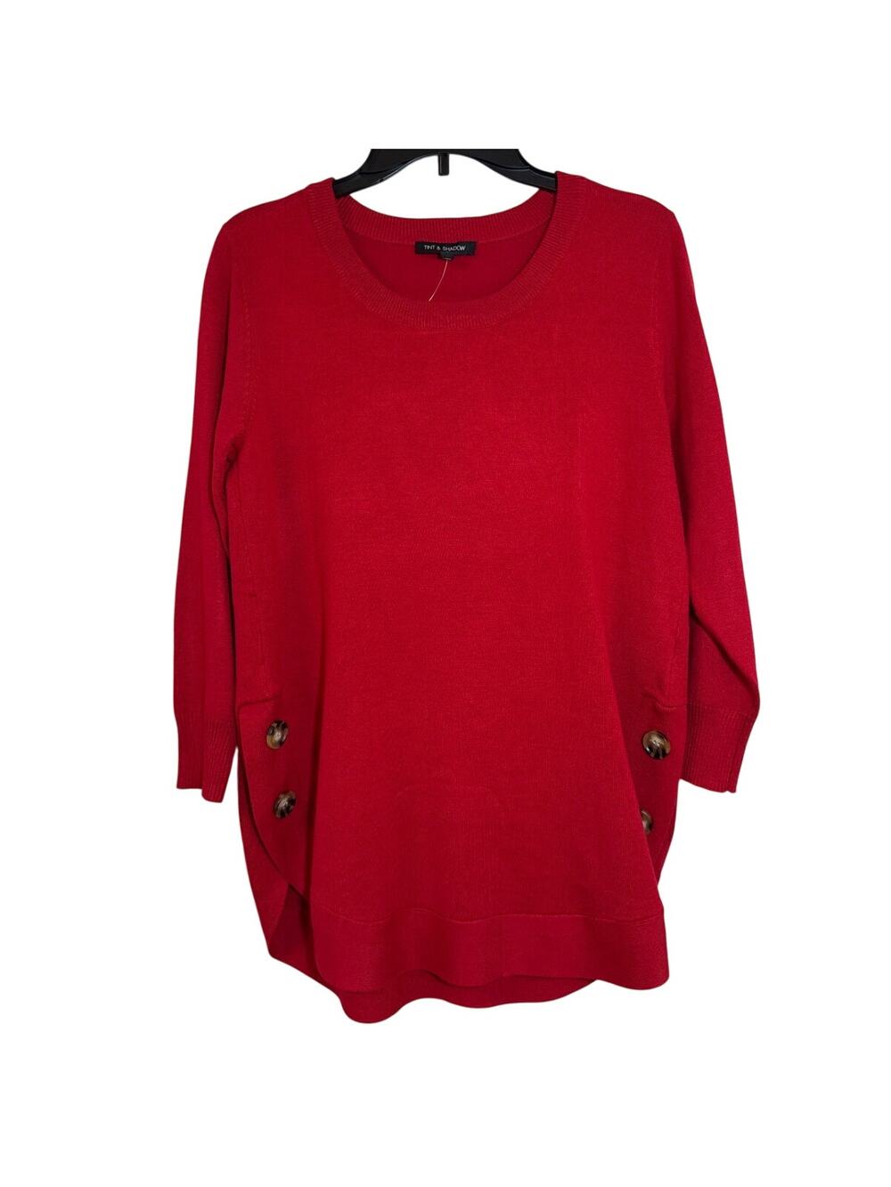 NWT Tint & Shadow Small Red Long Sleeve Scoop Neck Sweater Scoop Hem Button Acc